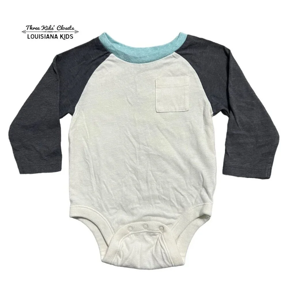 Old Navy 6-12m Long Sleeved Raglan Bodysuit Onesie